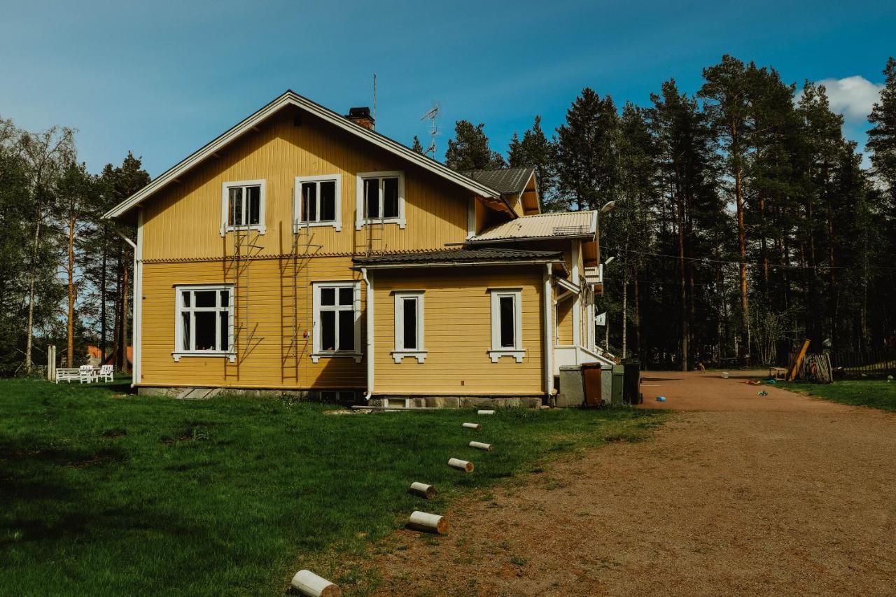 Turistgarden Saerna Bed & Breakfast Exterior photo