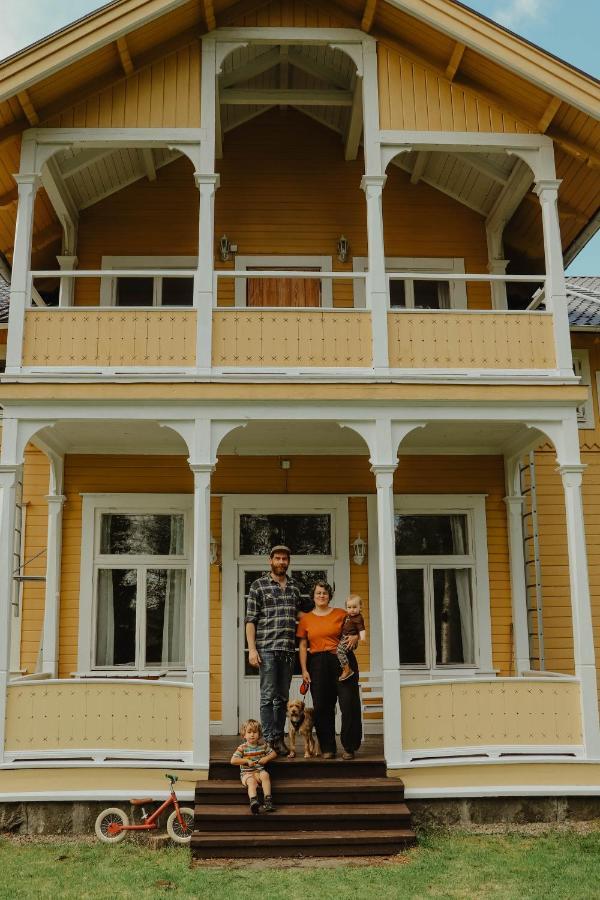 Turistgarden Saerna Bed & Breakfast Exterior photo